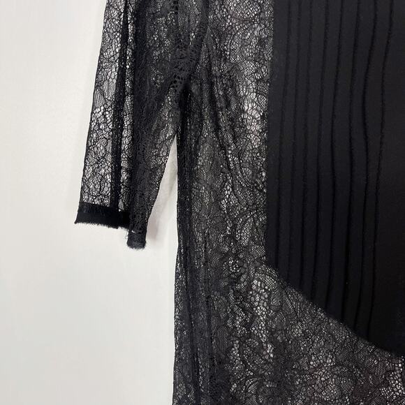 BCBGMaxazria S Black Sheer Lace 3/4 Sleeve Blouse Pleated Detail Keyhole Back - Picture 6 of 6